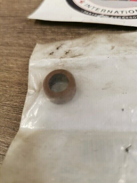 NOS HARLEY DAVIDSON FLHR Road King Oil Filter Line Seal Ferrule 63528-92 A5