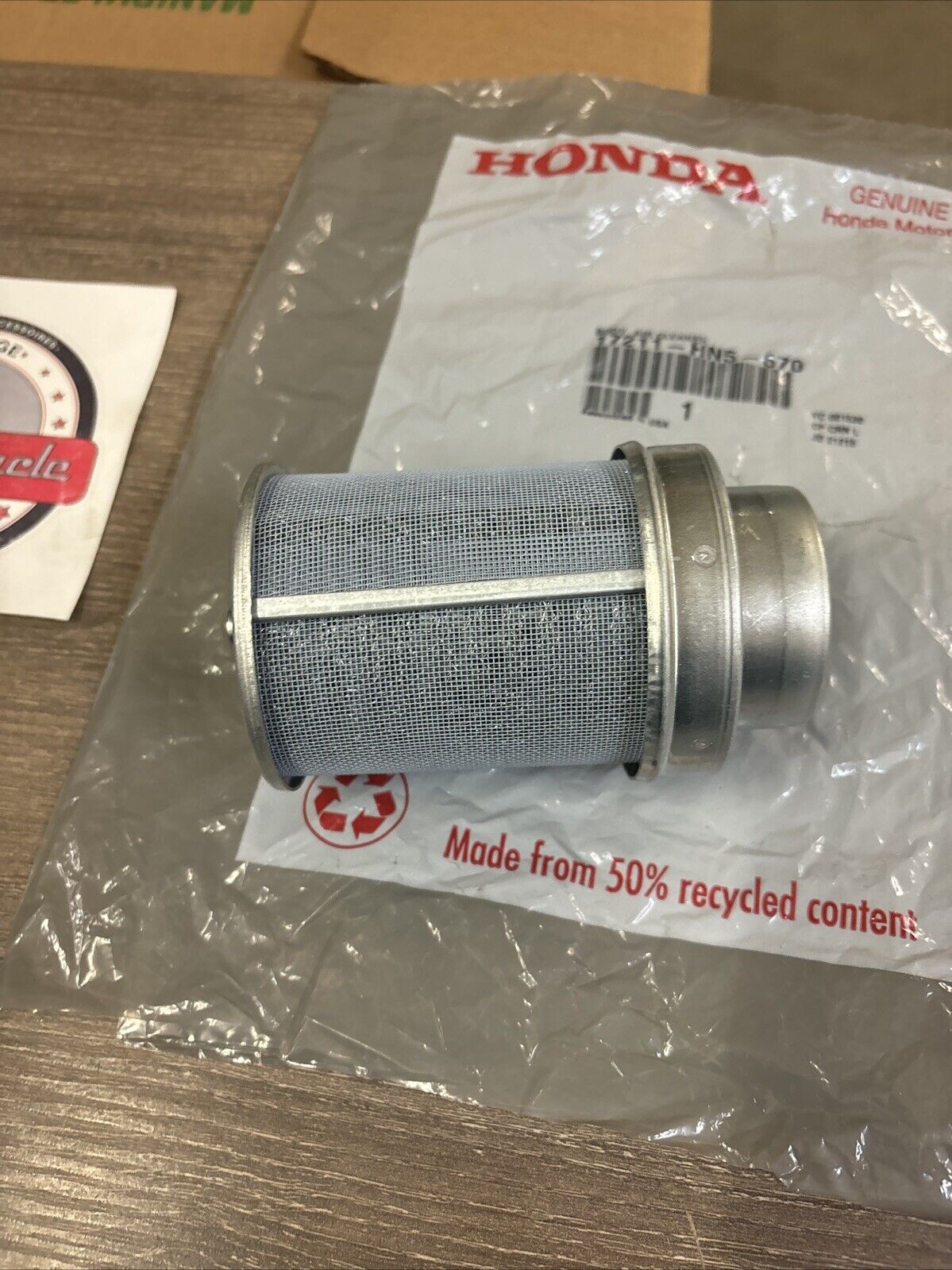 NOS Honda TRX350 FE FM TE TM AIR CLEANER BODY 17211-HN5-670 H136