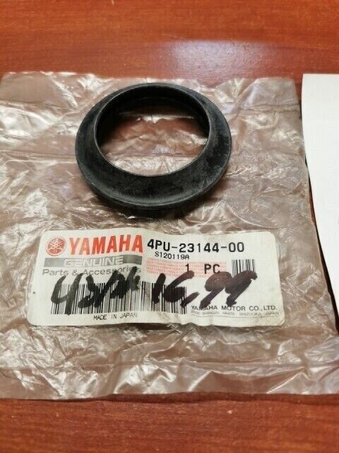 NOS Yamaha YZFR1 XTZ7 XTZ12 FZ1 FZ8 VMX12 MT10 DUST SEAL 4PU-23144-00-00 Y102