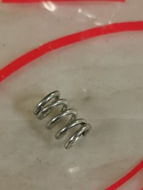 NOS HONDA A360 CB250 CB350 CB450 SPRING 16186-548-004 H70