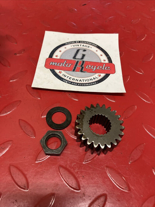 Kawasaki KDX200 1986 crankshaft primary drive gear spur 2