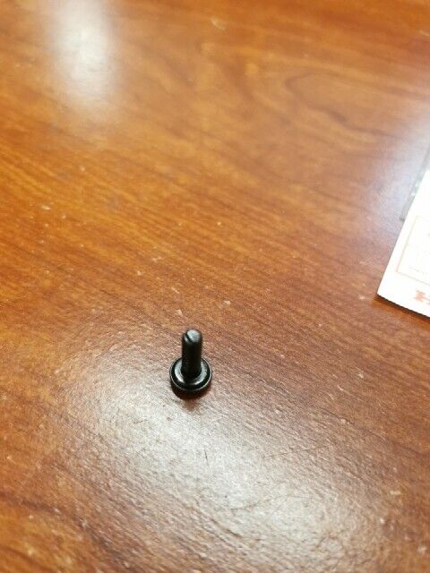 NOS Honda CB750F SCREEN SETTING SCREW 90006-MA2-000 H90