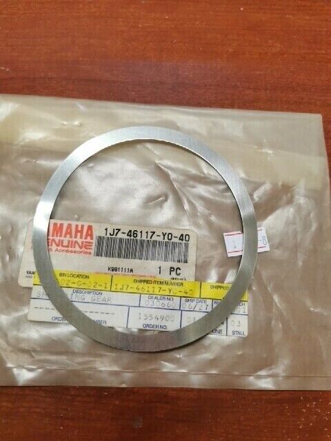 NOS Yamaha BT1100 FJR1300 RING GEAR SHIM (0.40T) 1J7-46117-Y0-40 Y105