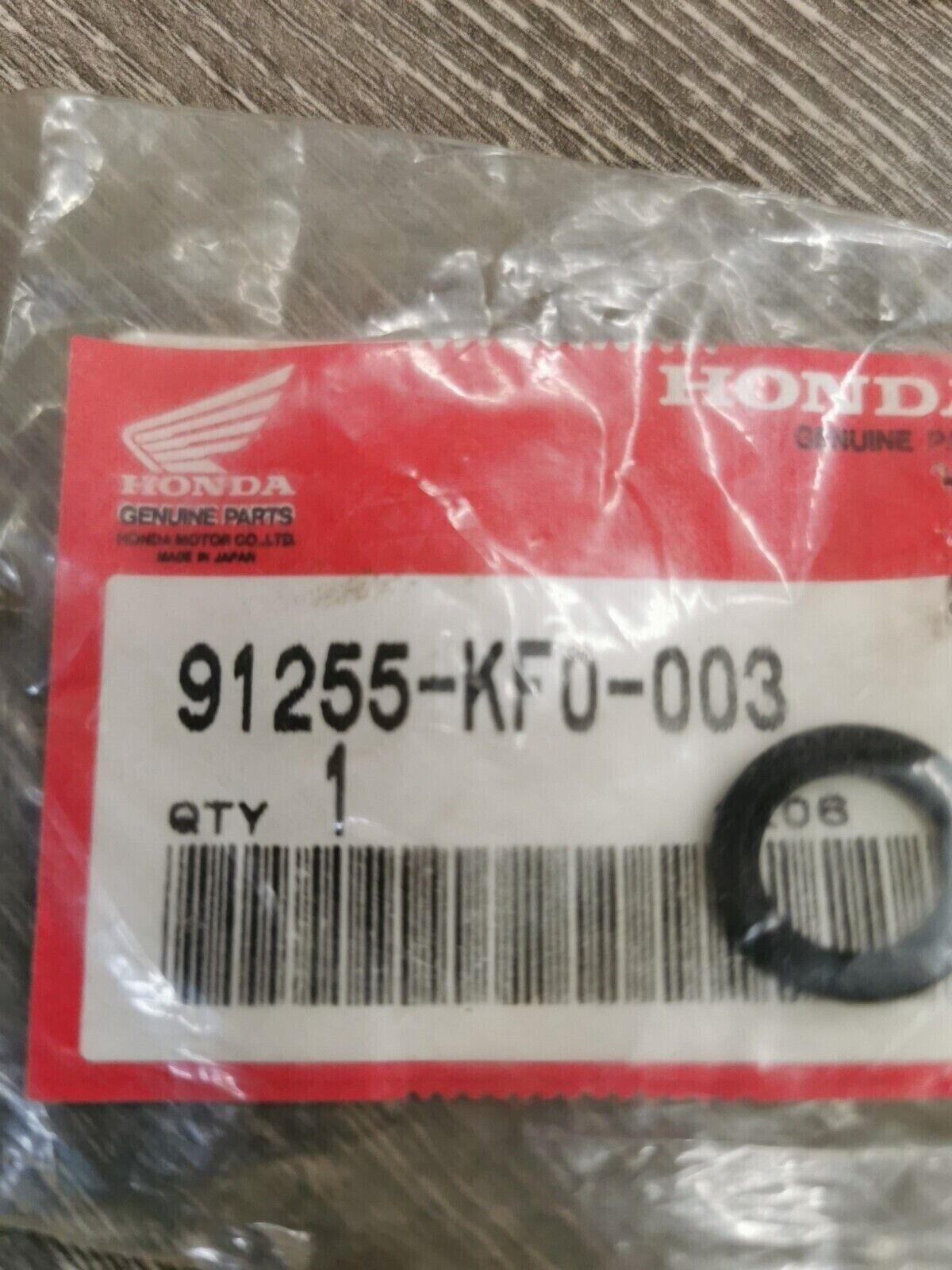 NEW NOS HONDA  XR600R  OIL SEAL 91255-KF0-003  H56