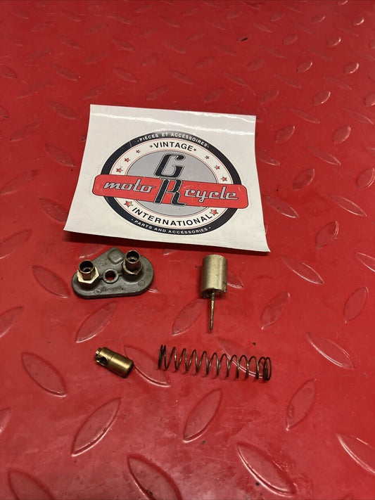 Yamaha MJ50 1982 Towny Carburetor throttle valve spring cap cover piston needle