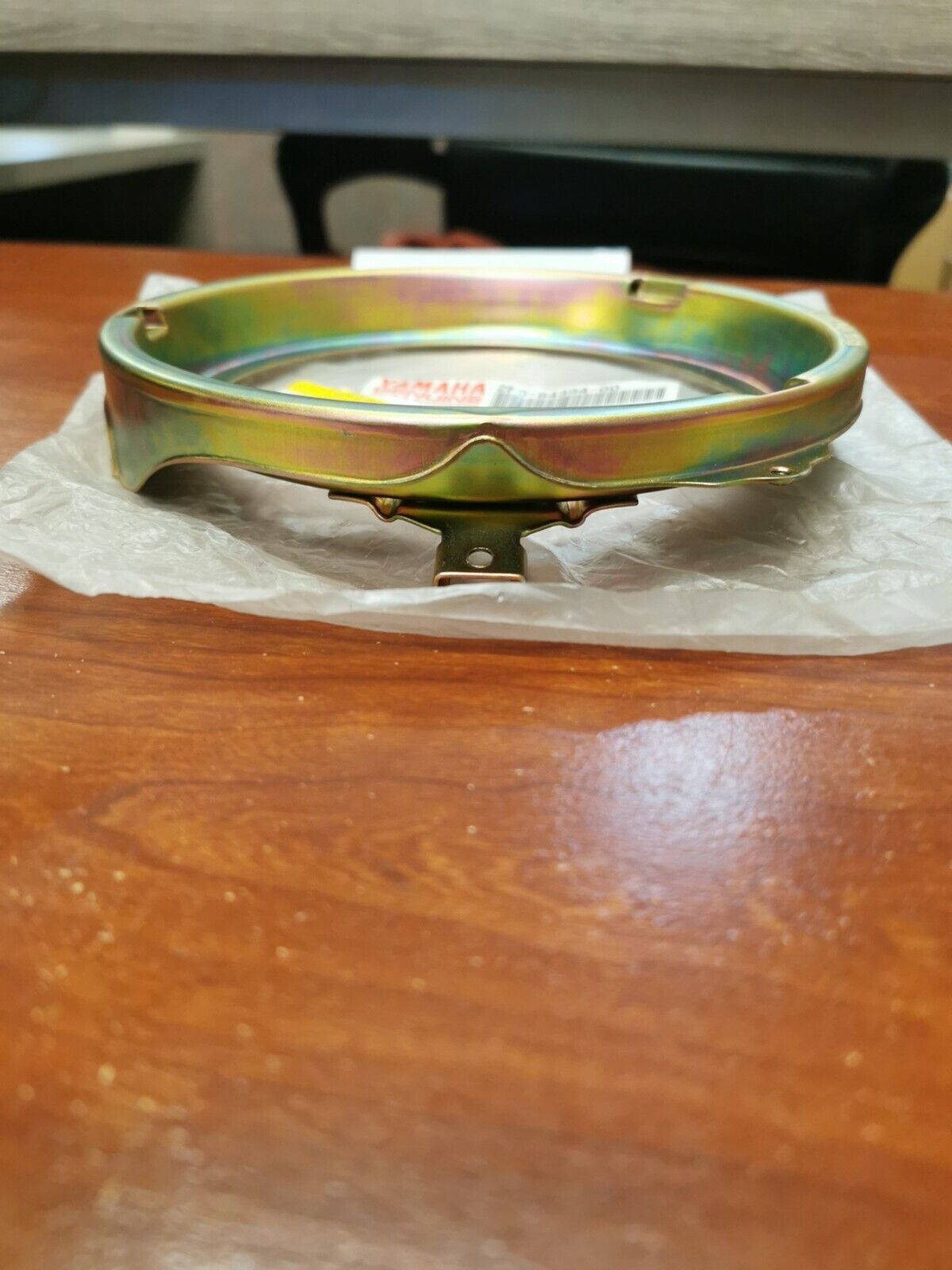 NOS Yamaha XS500 XS750 SR500 TX500 HEAD LAMP MOUNTING RING 2F9-84394-00-00 Y92