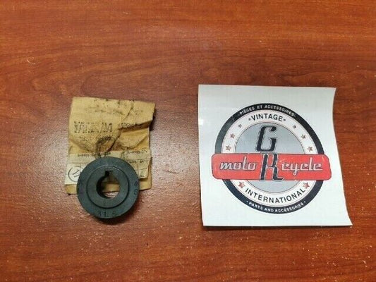 NOS Yamaha LC50 MA50M PW50 QT50 YF60S YT60 SPACER 3L5-16181-01-00 Y119