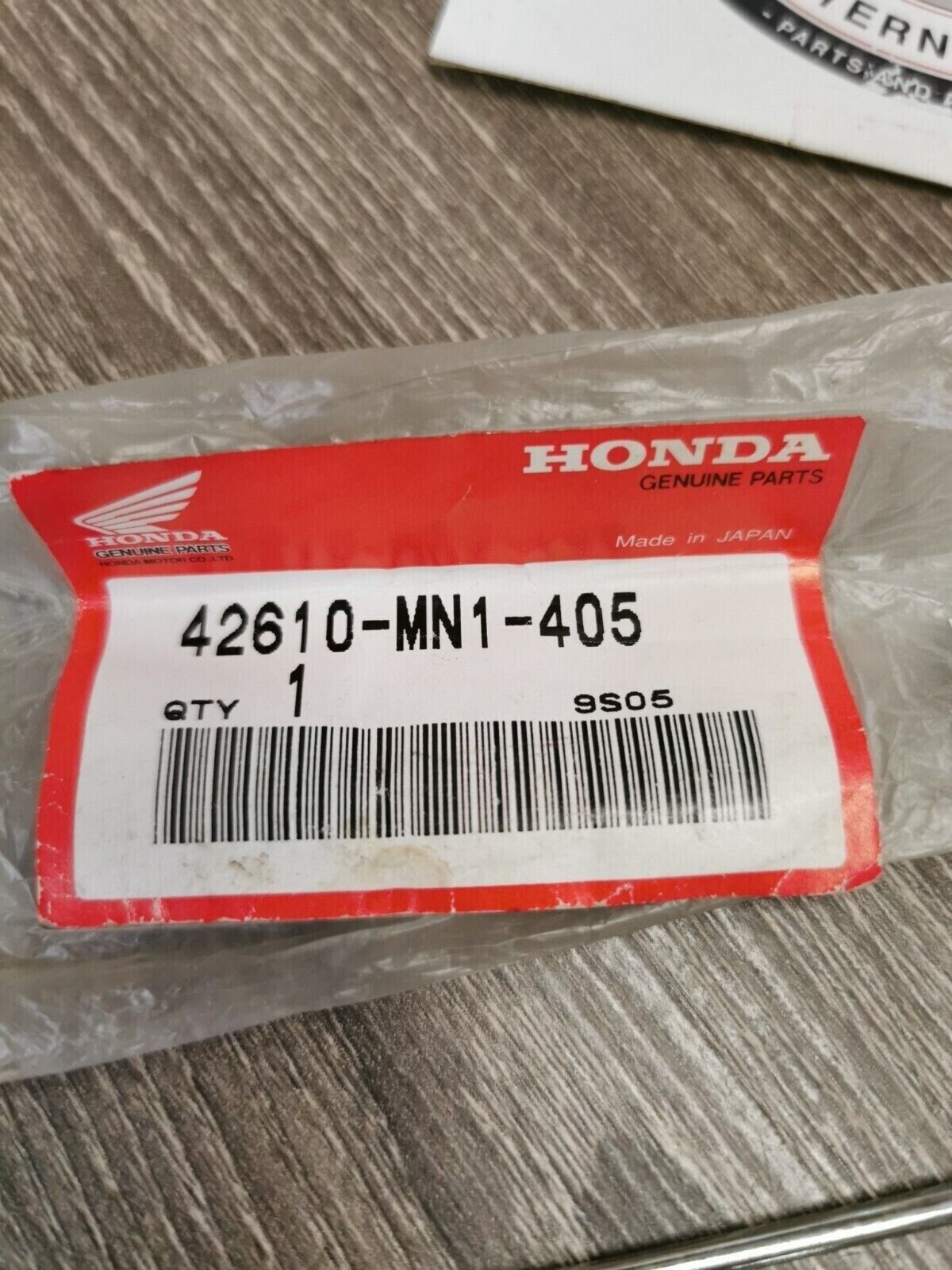 NOS HONDA SPOKE SET 42610-MN1-405 H50