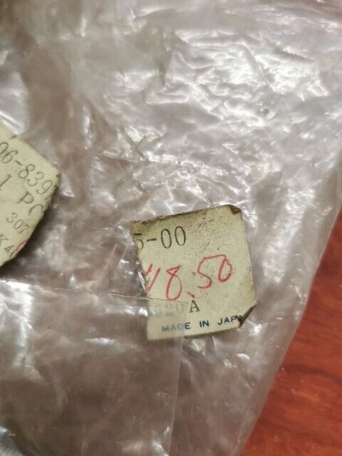 NOS Yamaha TX650 XS2 HANDLE SWITCH 306-83975-00-00 Y133