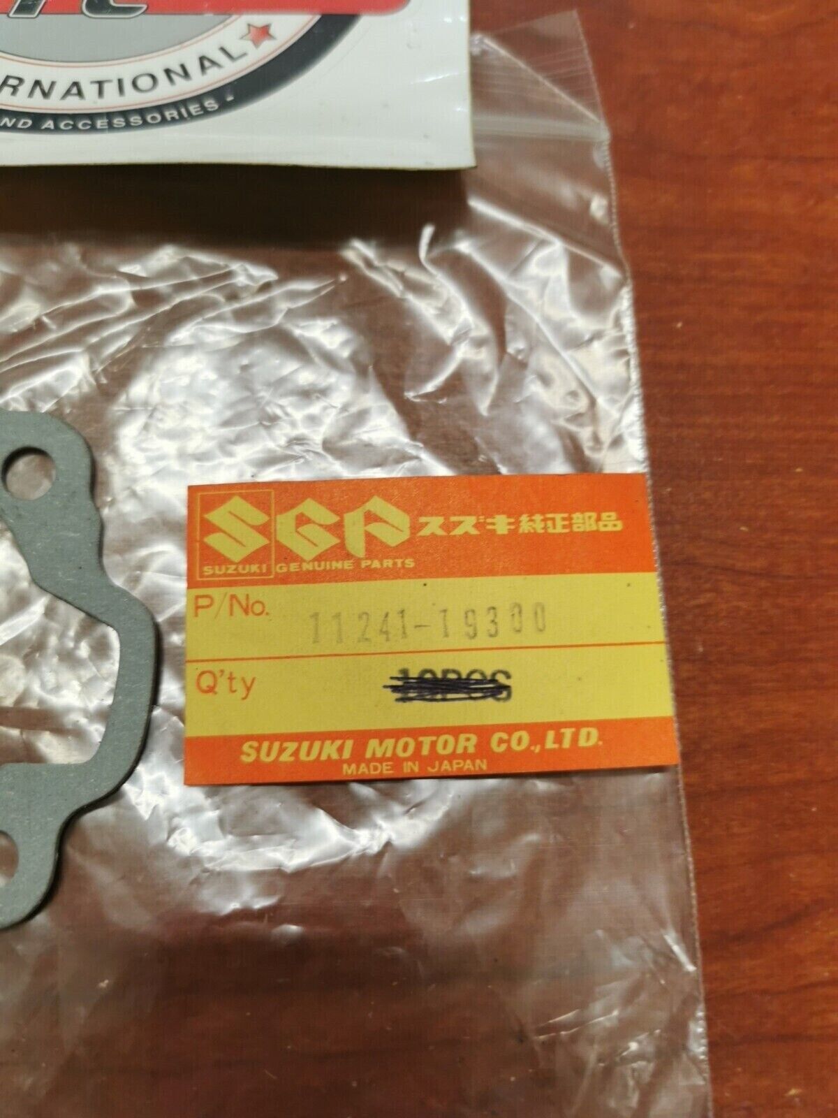 NOS Suzuki F70 TS75 (M,A&B) CYLINDER GASKET 11241-19300 S16