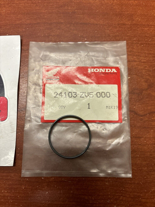 NOS Honda BF35 BF40 BF45 BF50 BF60 CROSS PIN RING 24103-ZV5-000 H180