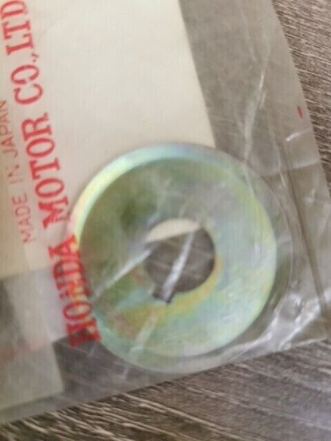 NOS HONDA PLATE PULLEY 14315-812-000 H74