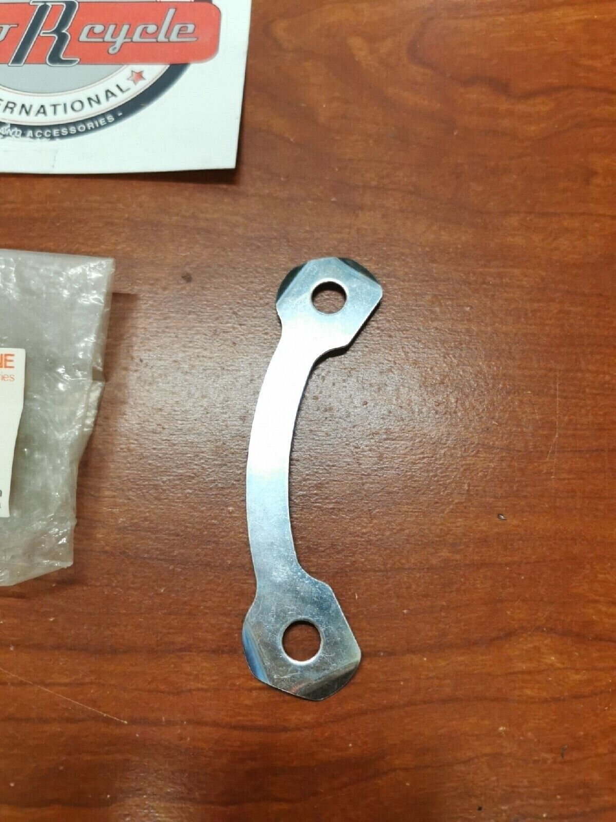 NOS Yamaha REAR SPROCKET LOCK WASHER 583-25412-00-00 SUB. 2XJ-25412-00-00 Y68