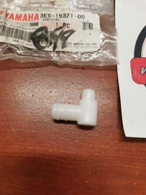 NOS Yamaha CW50 XP500 BREATHER 3ES-15371-00-00 Y102
