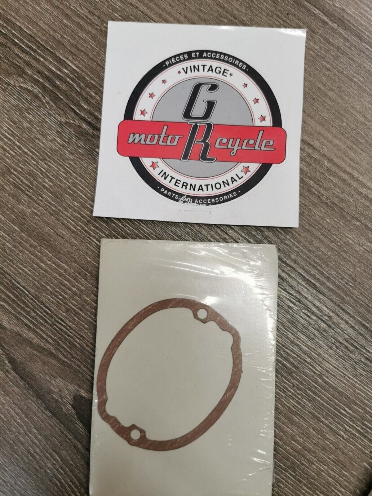 NOS HONDA XL175 XL350 XL250  GASKET POINTS COVER  30372-329-306 H49