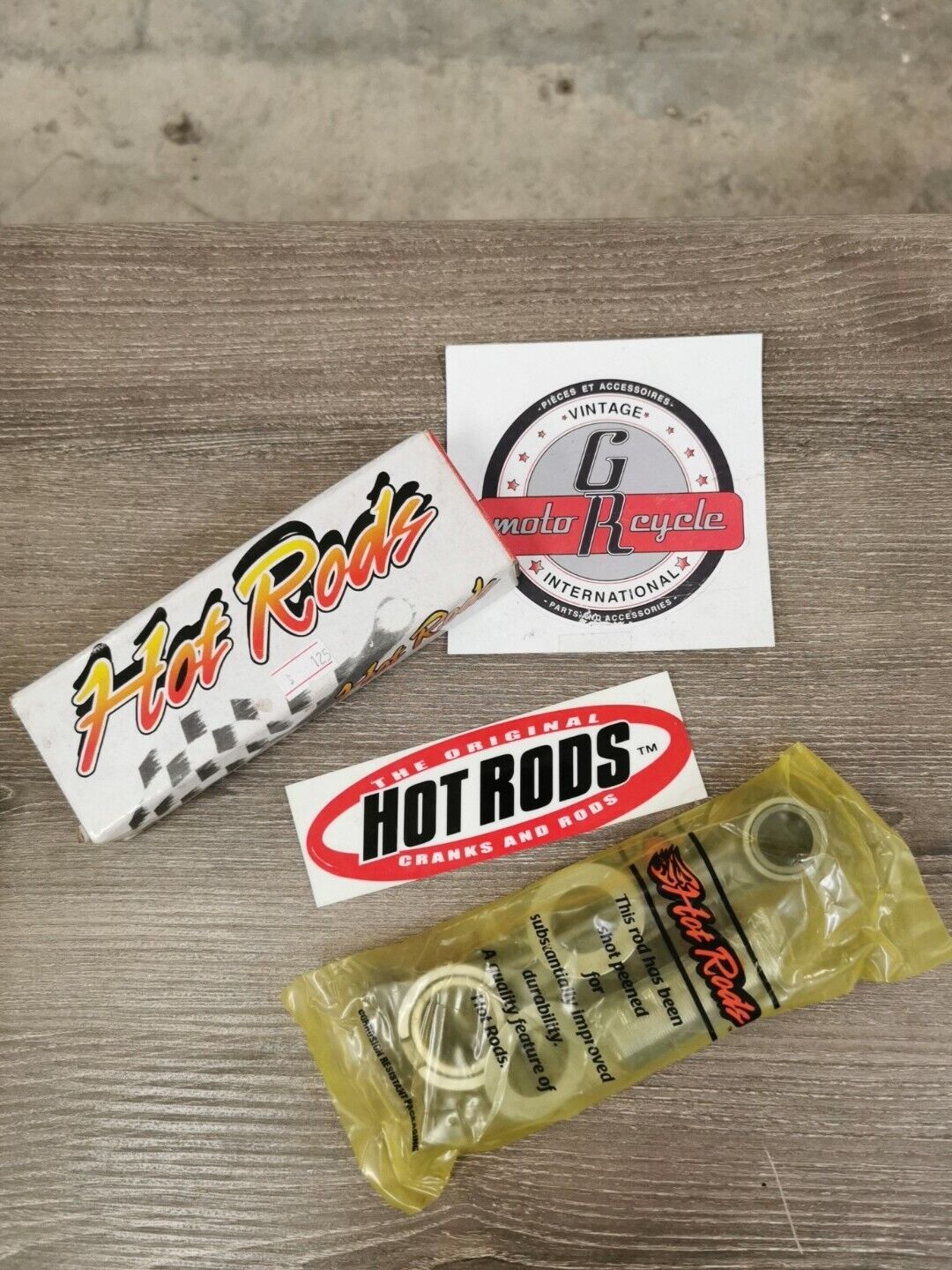 NOS Hot Rods SUZUKI RM250 2003 - 2005 Connecting Rod Kit 8611 J24