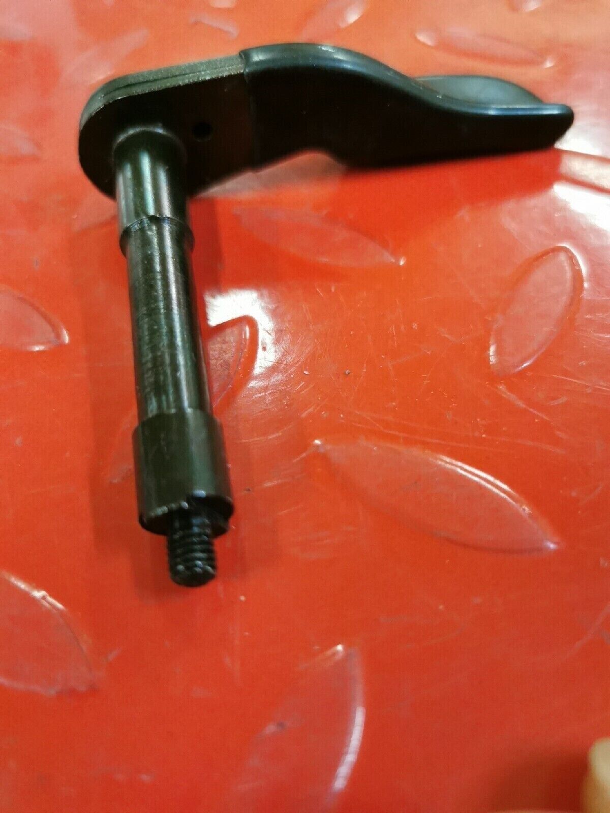 NOS YAMAHA YTM200 1983 - 1985  LEVER  THROTTLE   21V-2625G-01-00 Y50