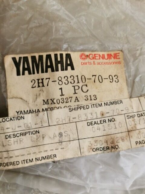 NOS YAMAHA XS1100H 1981 XS1100E FRONT FLASHER LAMP ASSY 2H7-83310-70-93 Y160