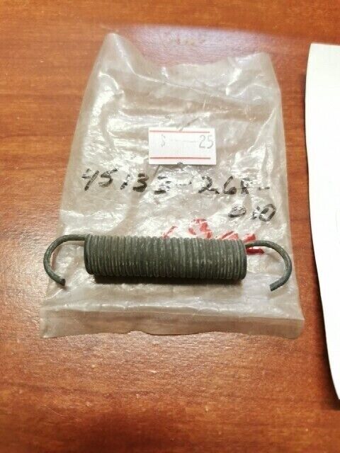 NOS Honda CB72 CB77 CL72 CL77 CP77 CYP77 SPRING SHOE 45133-268-010 H84