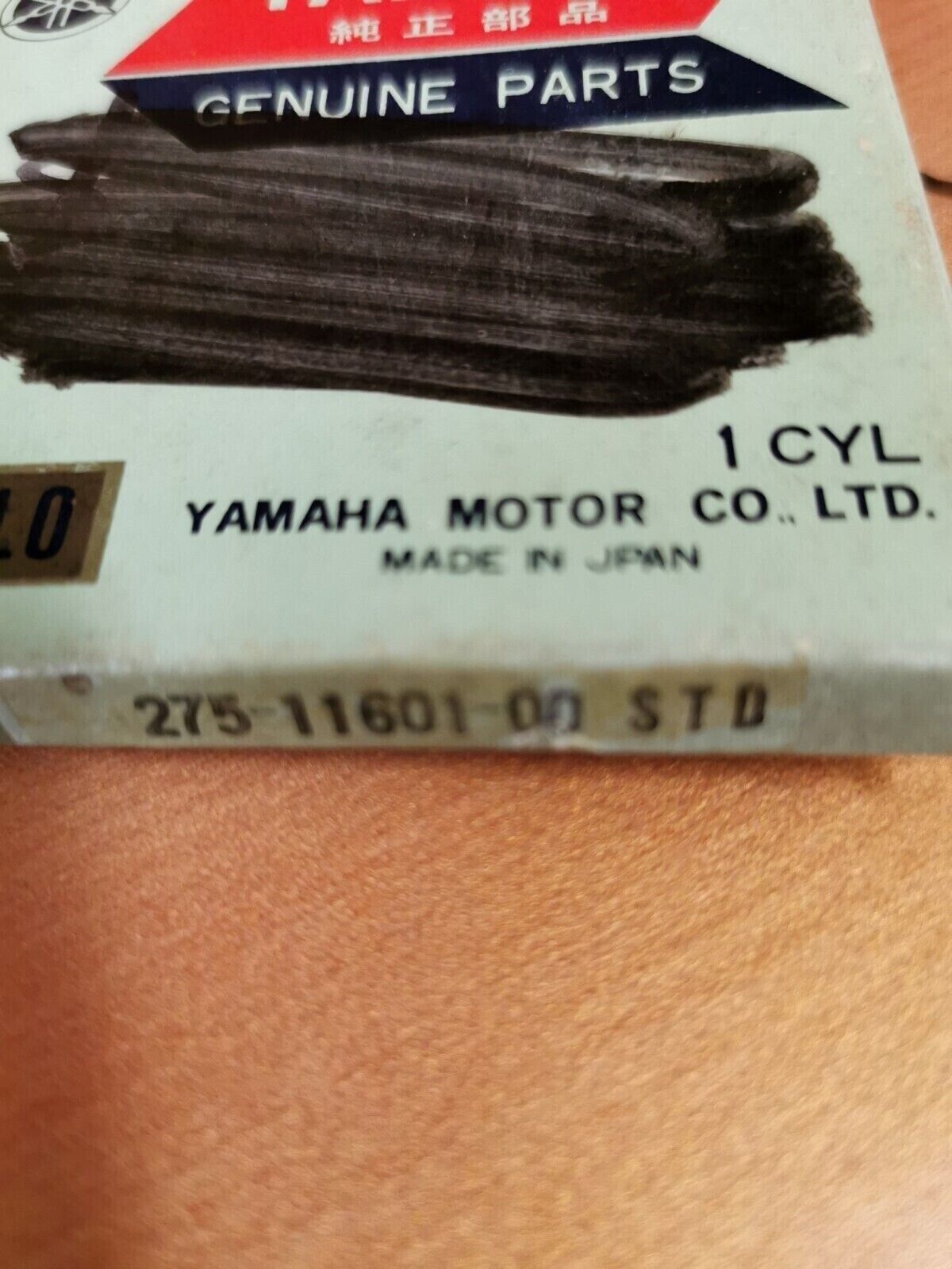 NOS YAMAHA  RT1  1970 1971 PISTON RING SET STD  275-11601-00 Y48