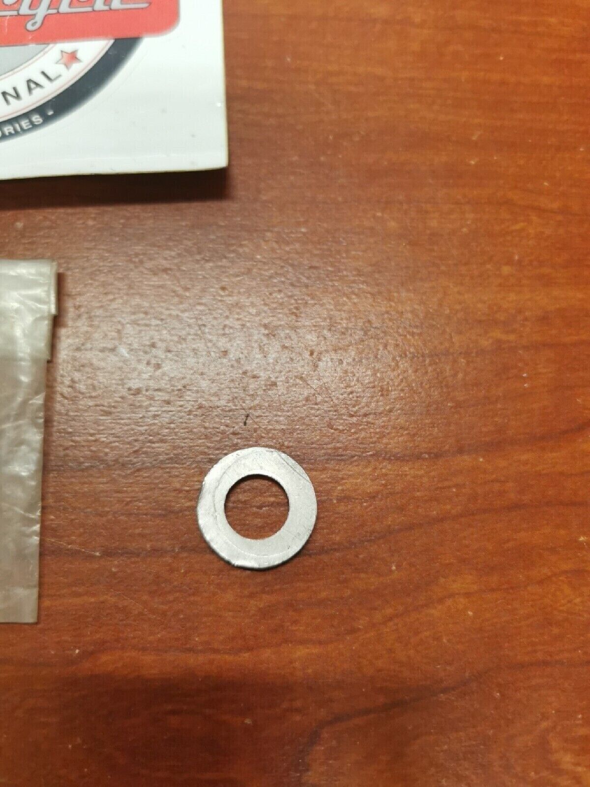 NOS Yamaha PLATE WASHER 90201-11723-00 SUB. 90201-10128-00 Y71