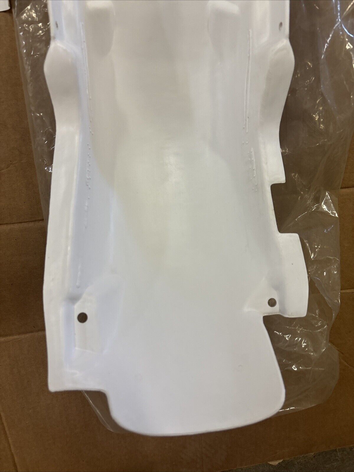 NOS UFO PLAST 1996 - 2001 YZ125 YZ250 REAR FENDER WHITE YA02897-046