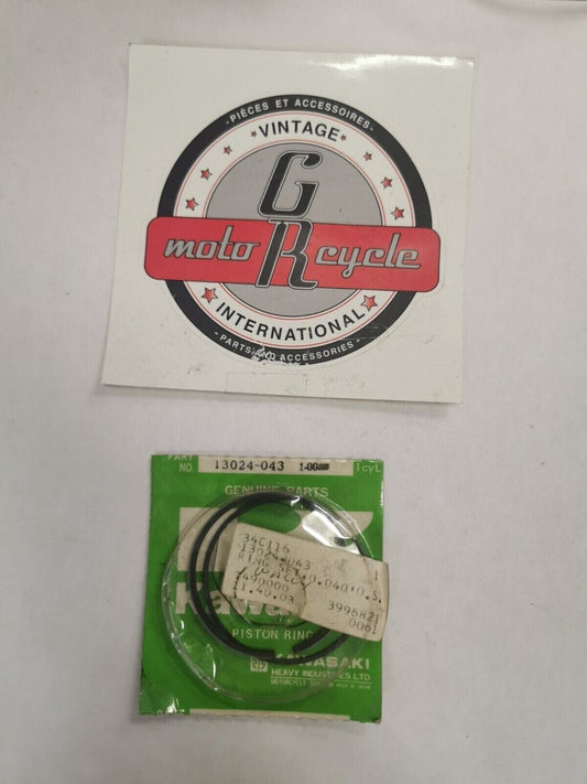 NOS KAWASAKI RING SET 13024-043 K32