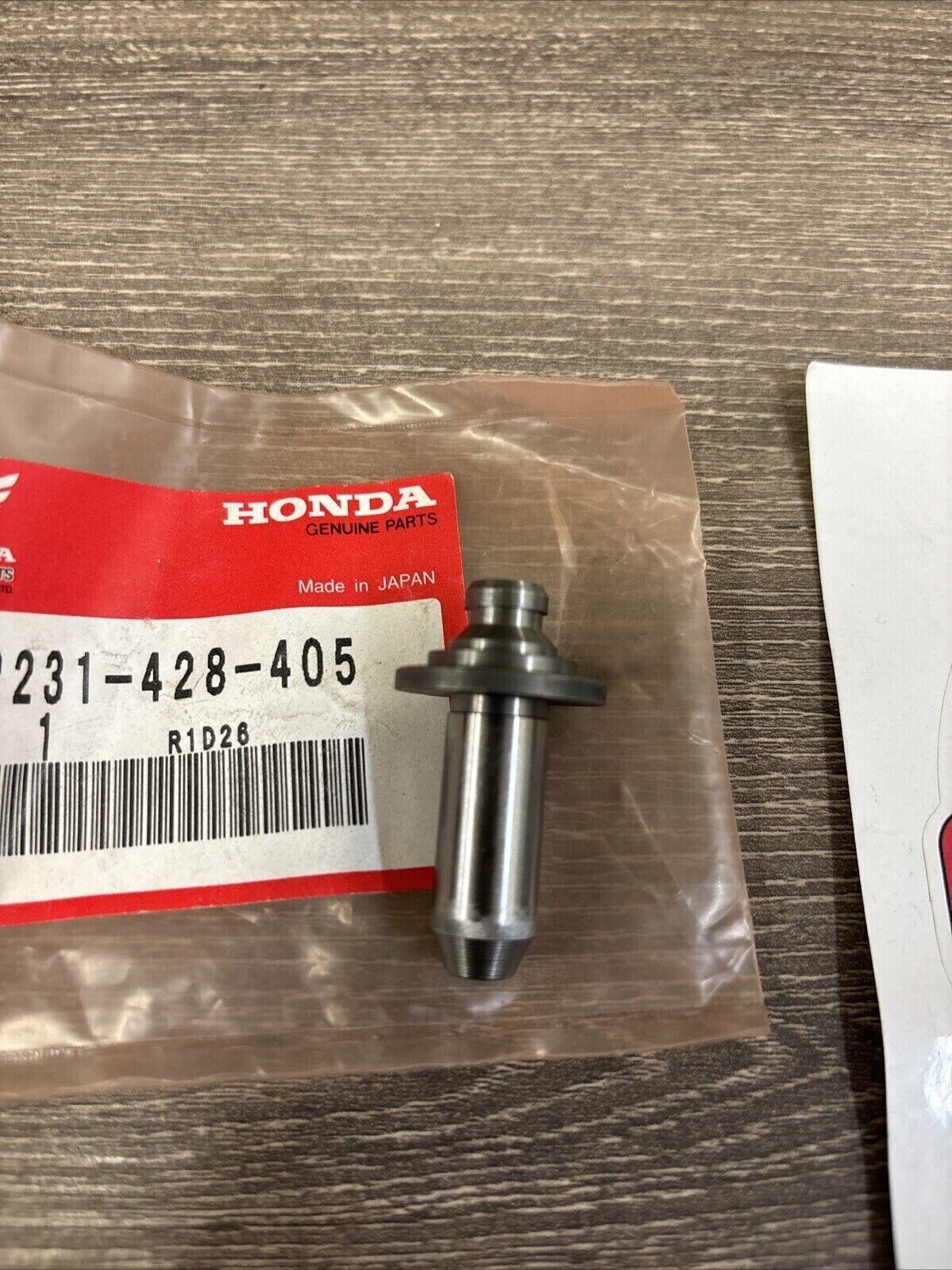 NOS Honda CB250RS XL250 VALVE GUIDE 12231-428-405 H117
