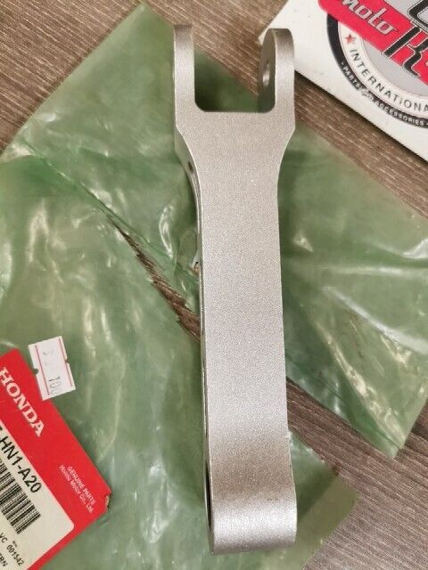 NEW NOS HONDA TRX400EX 2001- 2006 ROD 52475-HN1-A20  H101