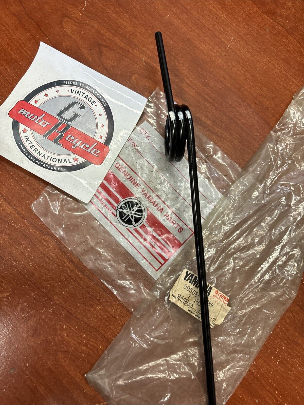 NOS Yamaha 1979 1980 EC540 TORSION SPRING 90508-65389-00 Y184