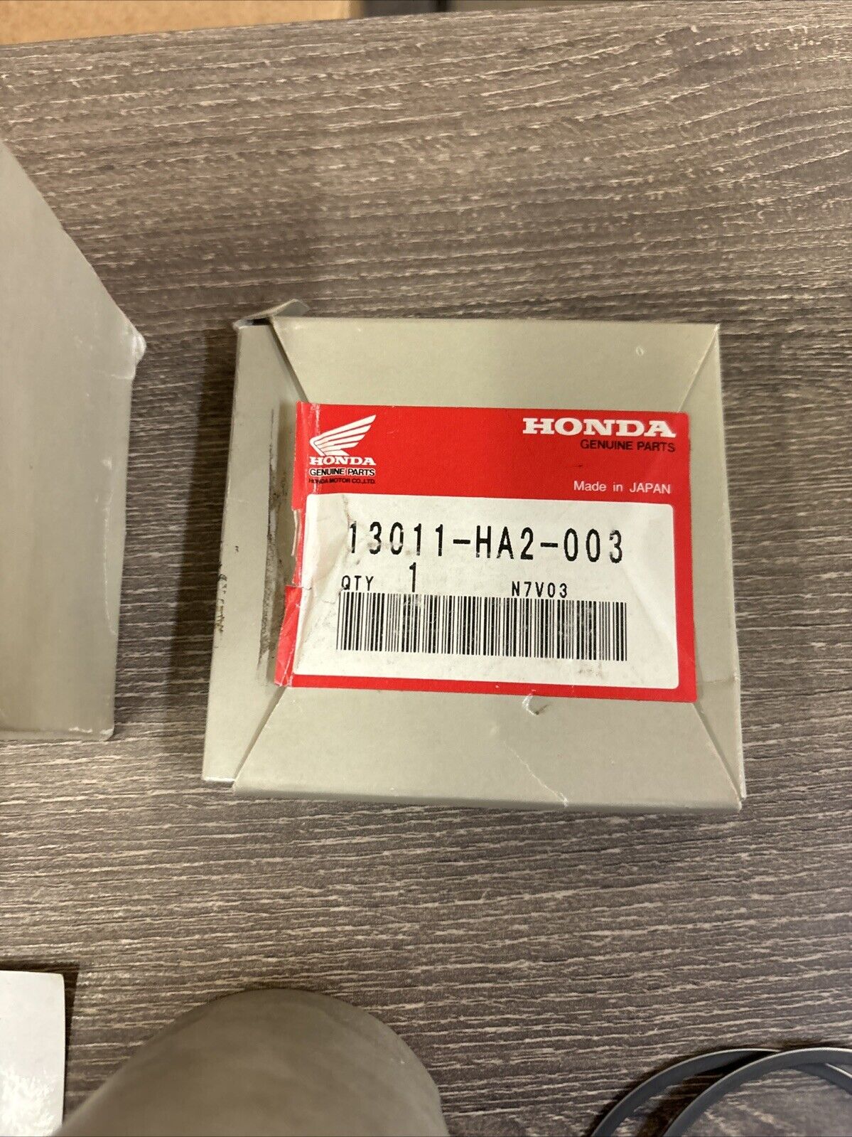NOS Honda ATC250R TRX250 PISTON & RING O/S 0.25 13103-HA2-772 13011-HA2-003 H136