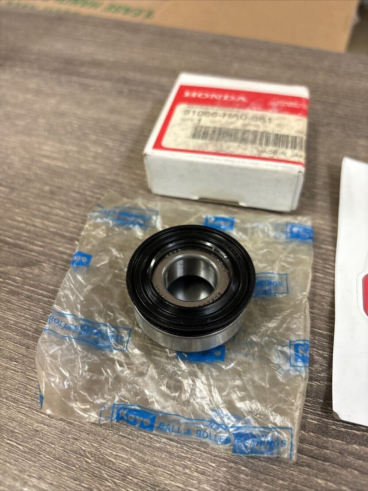 NOS Honda ATC250 ES SX TRX250 TAPER ROLLER BEARING 91066-HA0-681 H127
