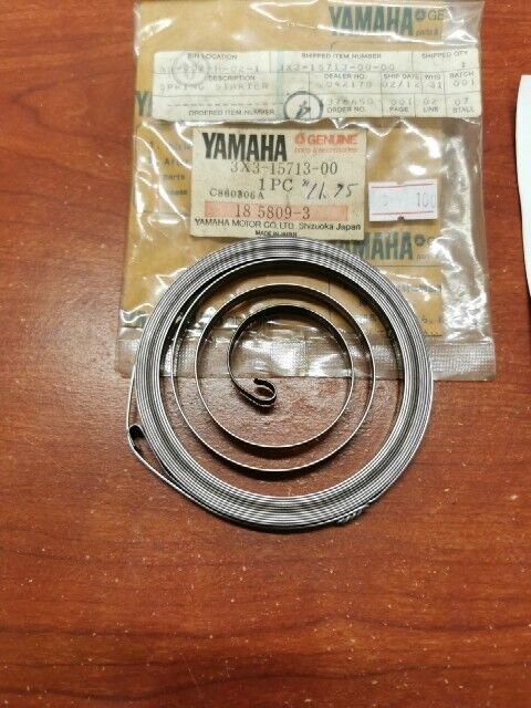 NOS Yamaha 1980 - 1985 YT125 1982 1983 YT175 STARTER SPRING 3X3-15713-00-00 Y115