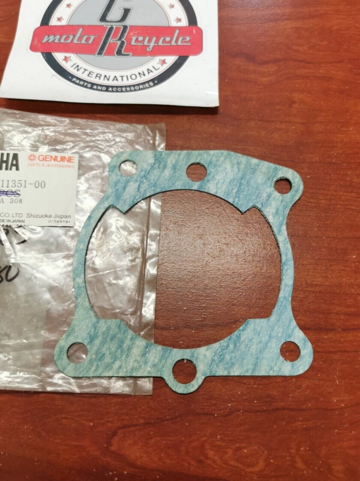 NOS Yamaha YZ125 IT175 CYLINDER GASKET 3R3-11351-00-00 SUB. 3R3-11351-01-00 Y95