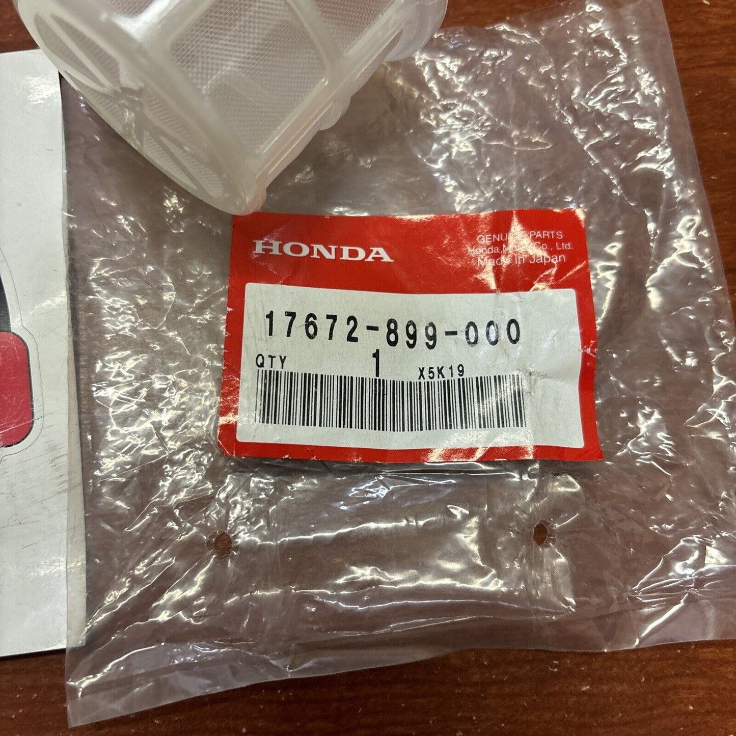 NOS Honda GX390 GX620 FUEL FILTER 17672-899-000 H164