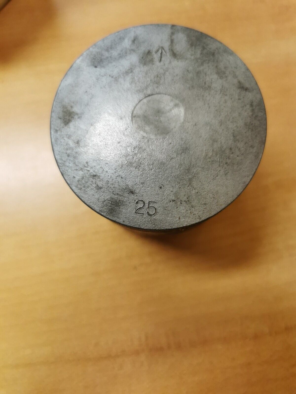 NOS YAMAHA YZ250 1980  PISTON 1 O/S 0.25  3R4-11635-00-00  Y45