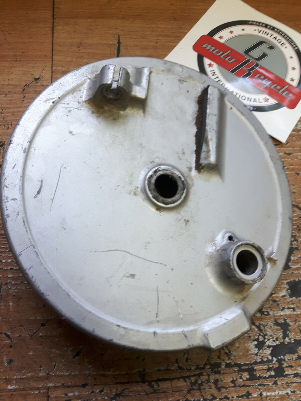 Honda XL250 1974 front brake plate panel cover hub drum 45100-329-770 