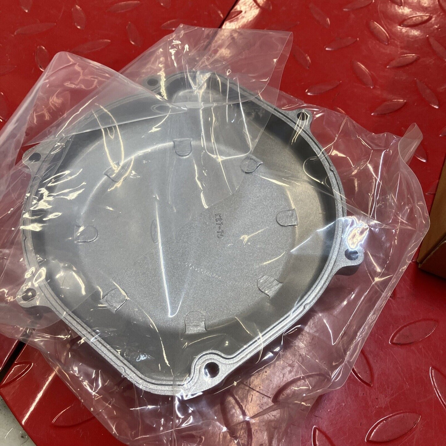 NEW Honda CR250R 1992-1996 CR500R 94-2001 CLUTCH OUTER COVER 11342-KZ3-860 H100
