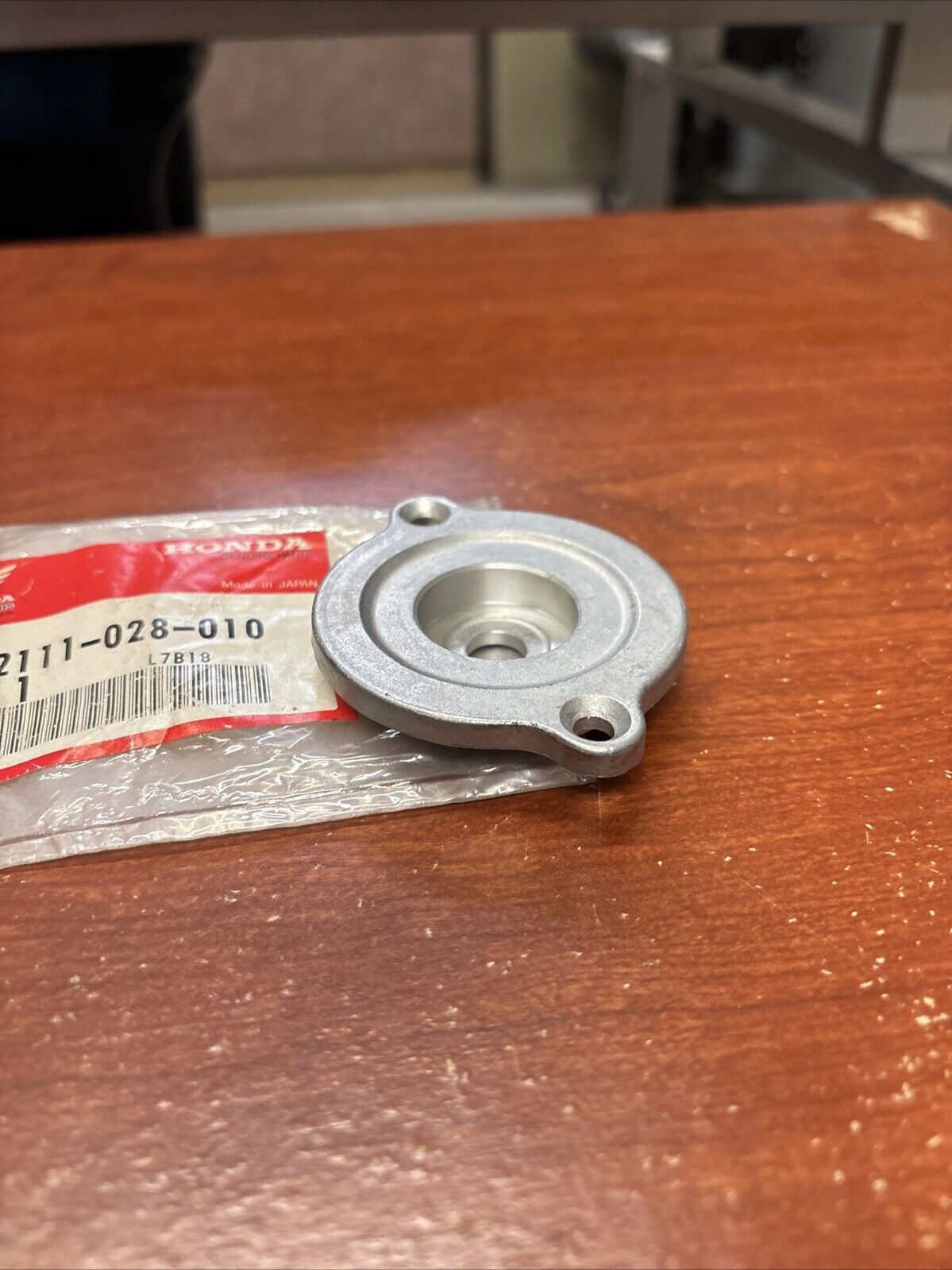 NOS Honda ATC110 ATC90 C90 CT110 CT90 CLUTCH COVER 22111-028-010 H162