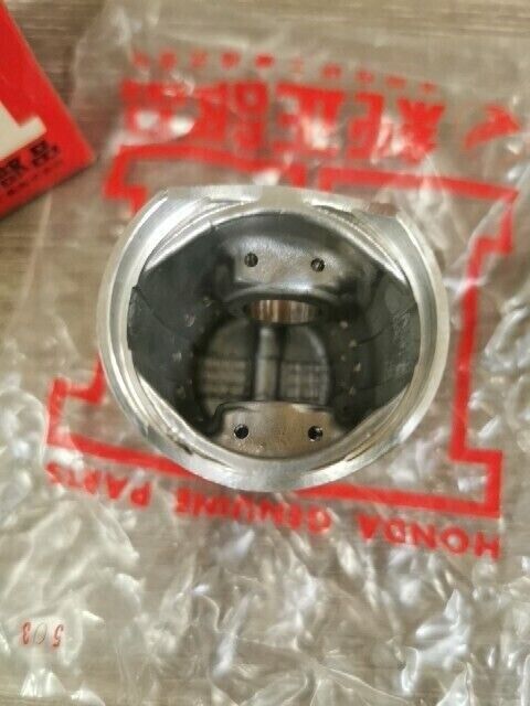 NOS HONDA C100 C102 CA100 1960 PISTON 0.50 C1001361D SUB BY 13103-001-040 H102
