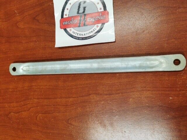 NOS Honda CB100K CB125S CB50K1 CD125S REAR BRAKE STOPPER ARM 43431-107-010 H68