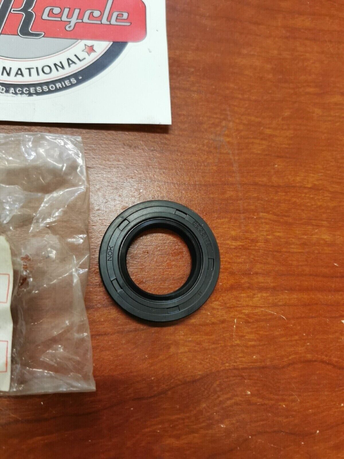 NOS Kawasaki 1986 1987 KLF300 OIL SEAL 92049-1224 K26