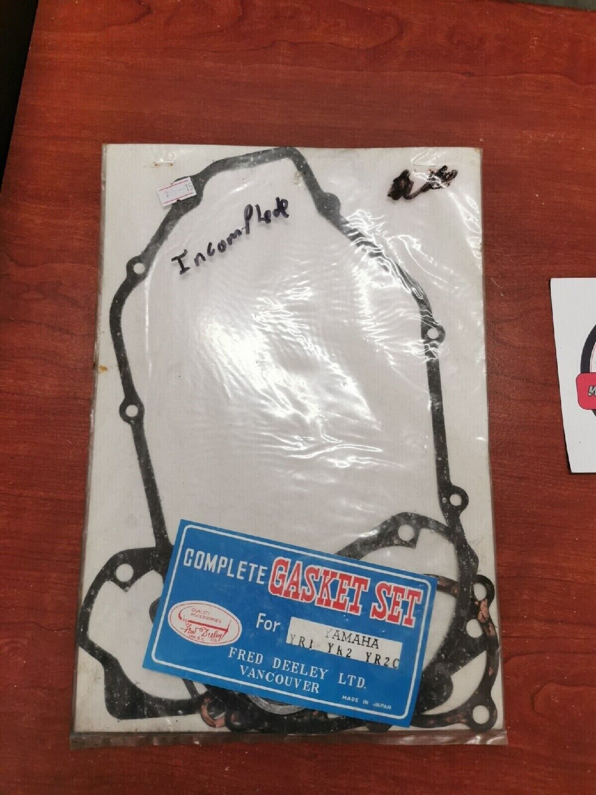 NOS Yamaha YR1 YR2 YR2C INCOMPLETE GASKET KIT SET 2 Y74