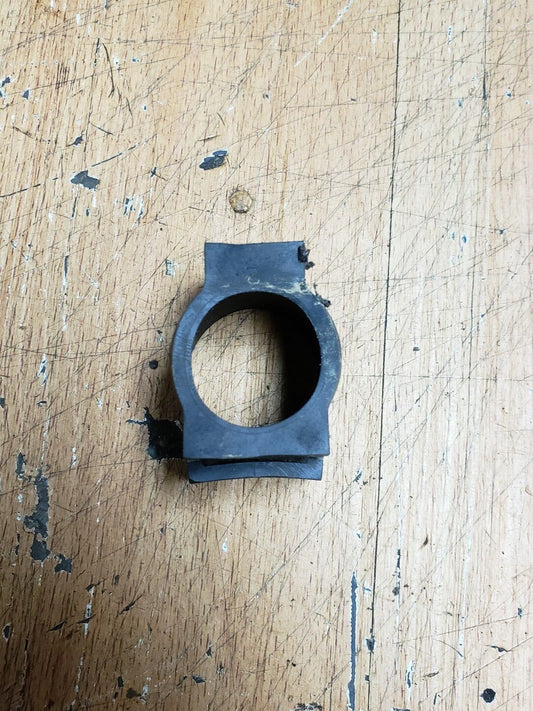 Honda XR200R 2001 ignition coil holder cushion hanger rubber suspension  XR200