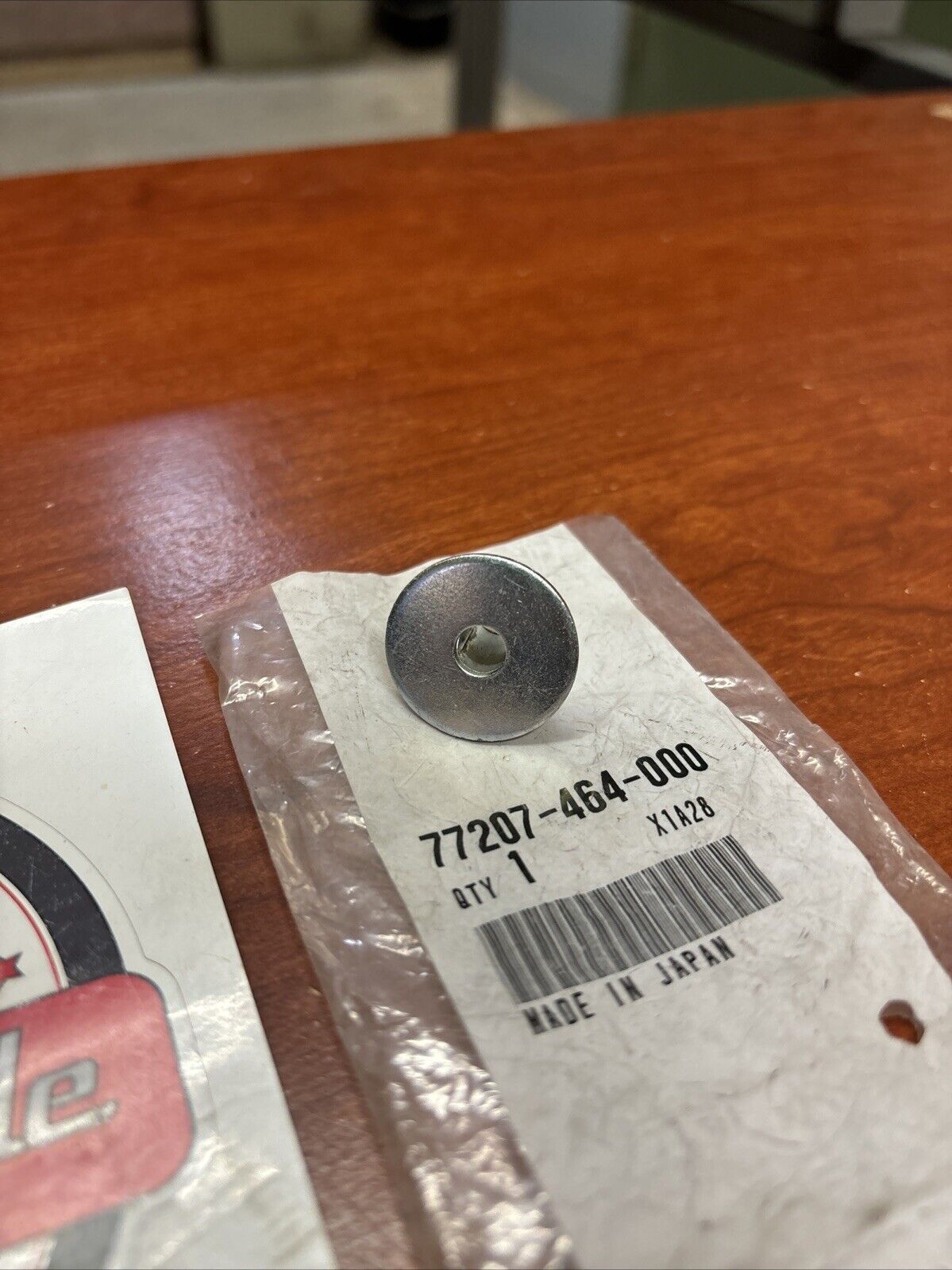 NOS Honda SEAT SETTING COLLAR 77207-464-000 H156