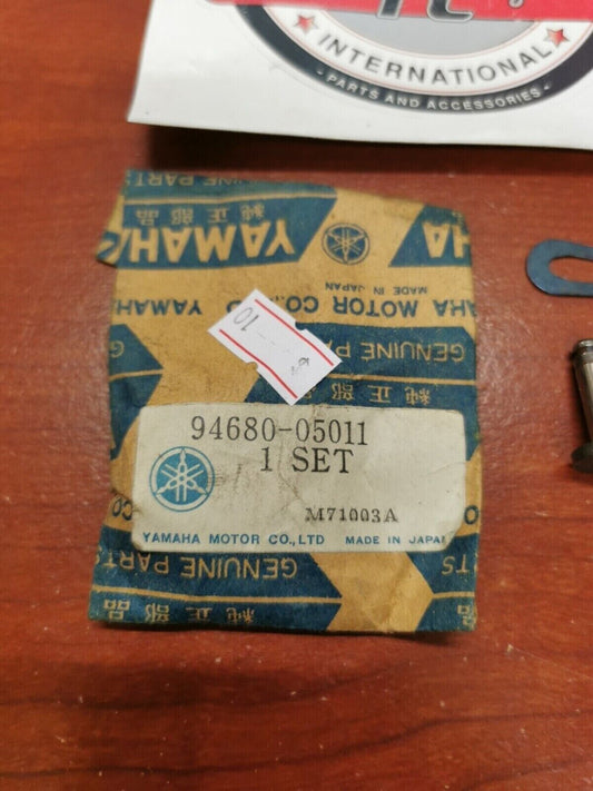 NOS Yamaha XS650 XS500 XS1 XS2 TX750 TX500 CHAIN JOINT 94680-05011-00 Y96