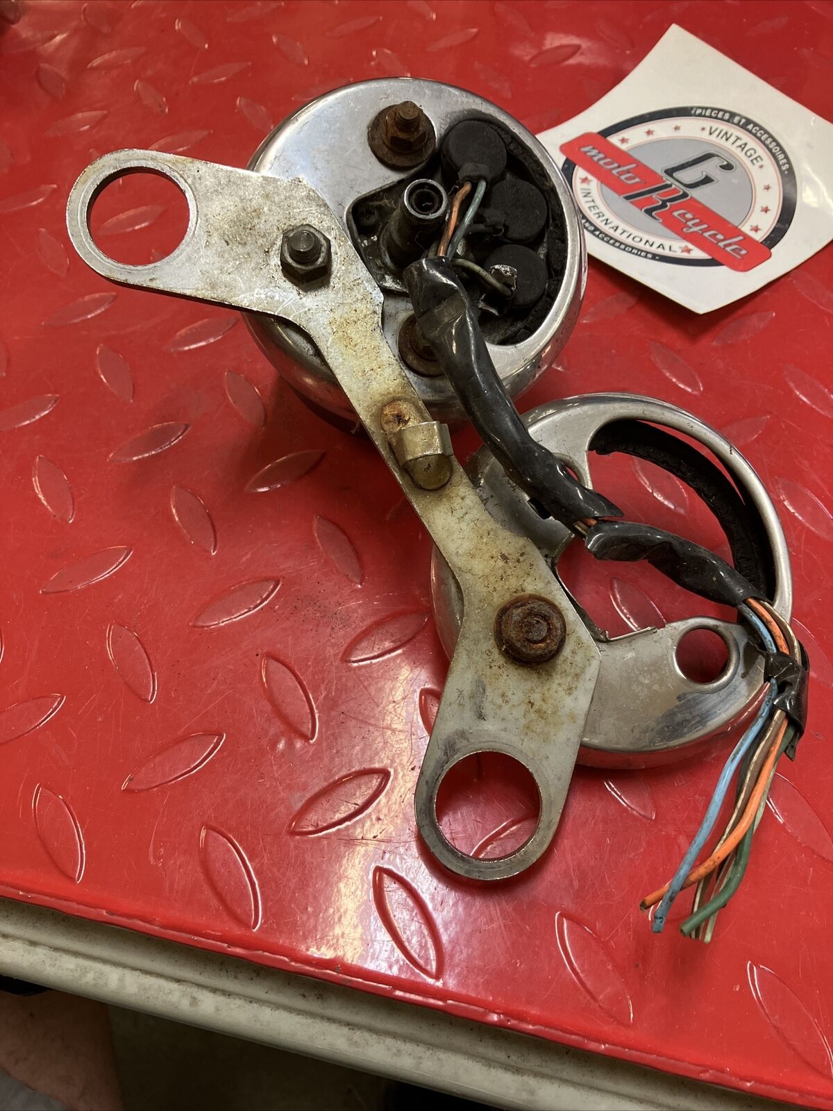 Honda SL350 tachometer tach meter bracket T