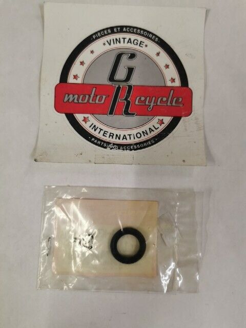 NEW NOS HONDA CBR1000RR CBR1000RA 2009 DUST SEAL 91351-KZ3-731  H101