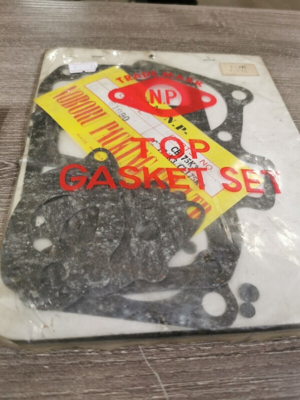 NOS TRADE MARK HONDA CB175 CL175 CD175 TOP GASKET KIT SET 61090 J45