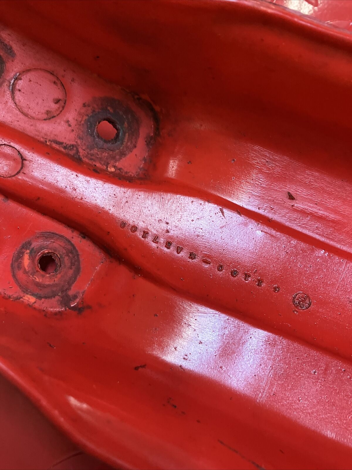 Honda CR250R 1984 front fender plastic fairing CR125R CR500R 61100-KA3-730ZA